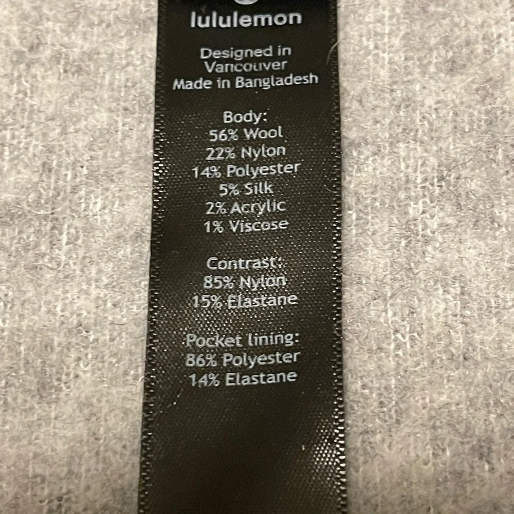 Lululemon 1/4 Zip Pullover - Picture 3 of 9
